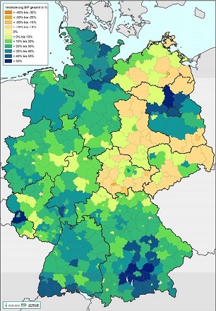 Entwicklung der Bruttowertschöpfung (BIP) 2010 bis 2030 nach Landkreisen und kreisfreien Städten (orange = Abnahme; blau/grün = Zunahme) 