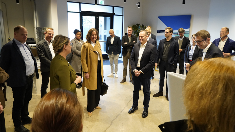 Volker Wissing in den USA beim Besuch bei der BMW Tochterfirma DesignWorks 